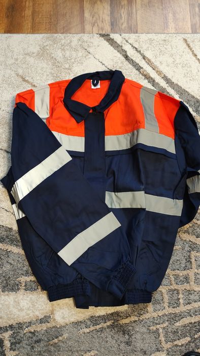 Работни дрехи --