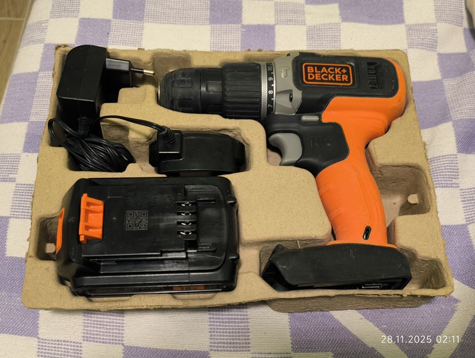 Винтоверт Black&Decker 45nm с батерия и зарядно
