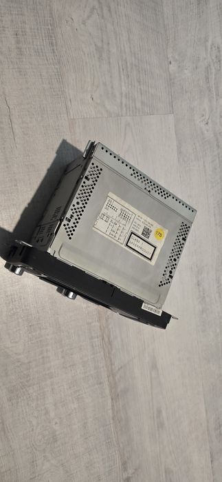 Navigatie originala RNS 310 Golf 5 6 Caddy Passat B6 B7