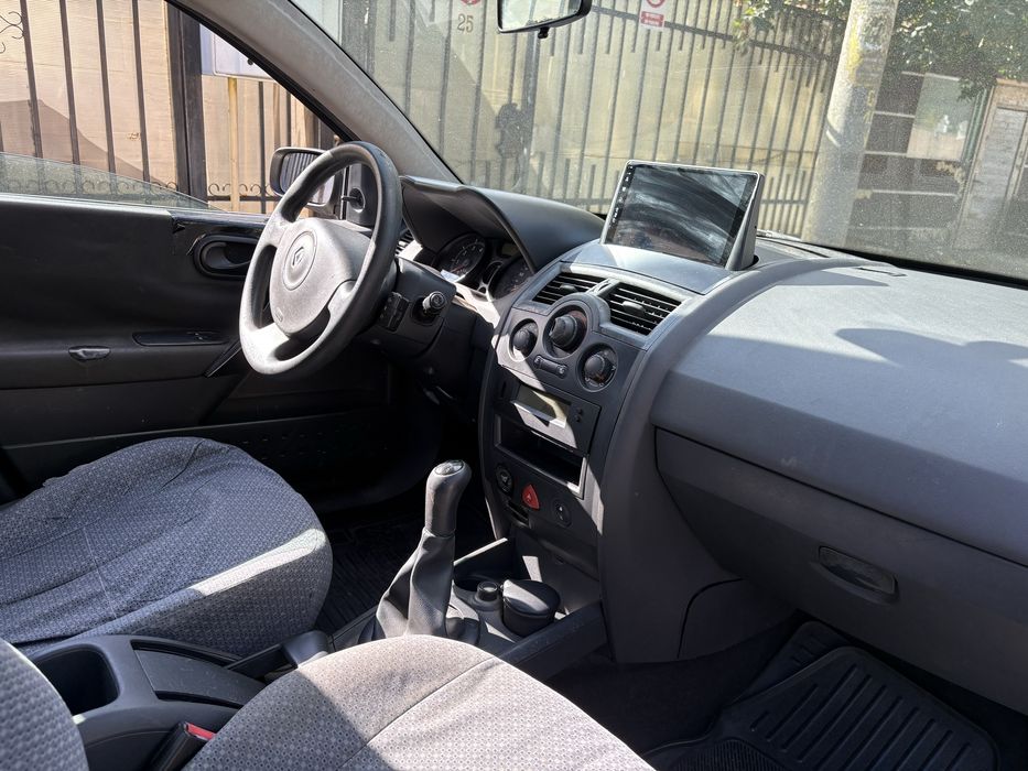 Remault Megane 2 Navi android