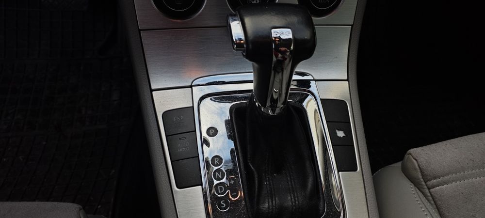 Пасат Б6 2.0ТДИ 170к.с DSG