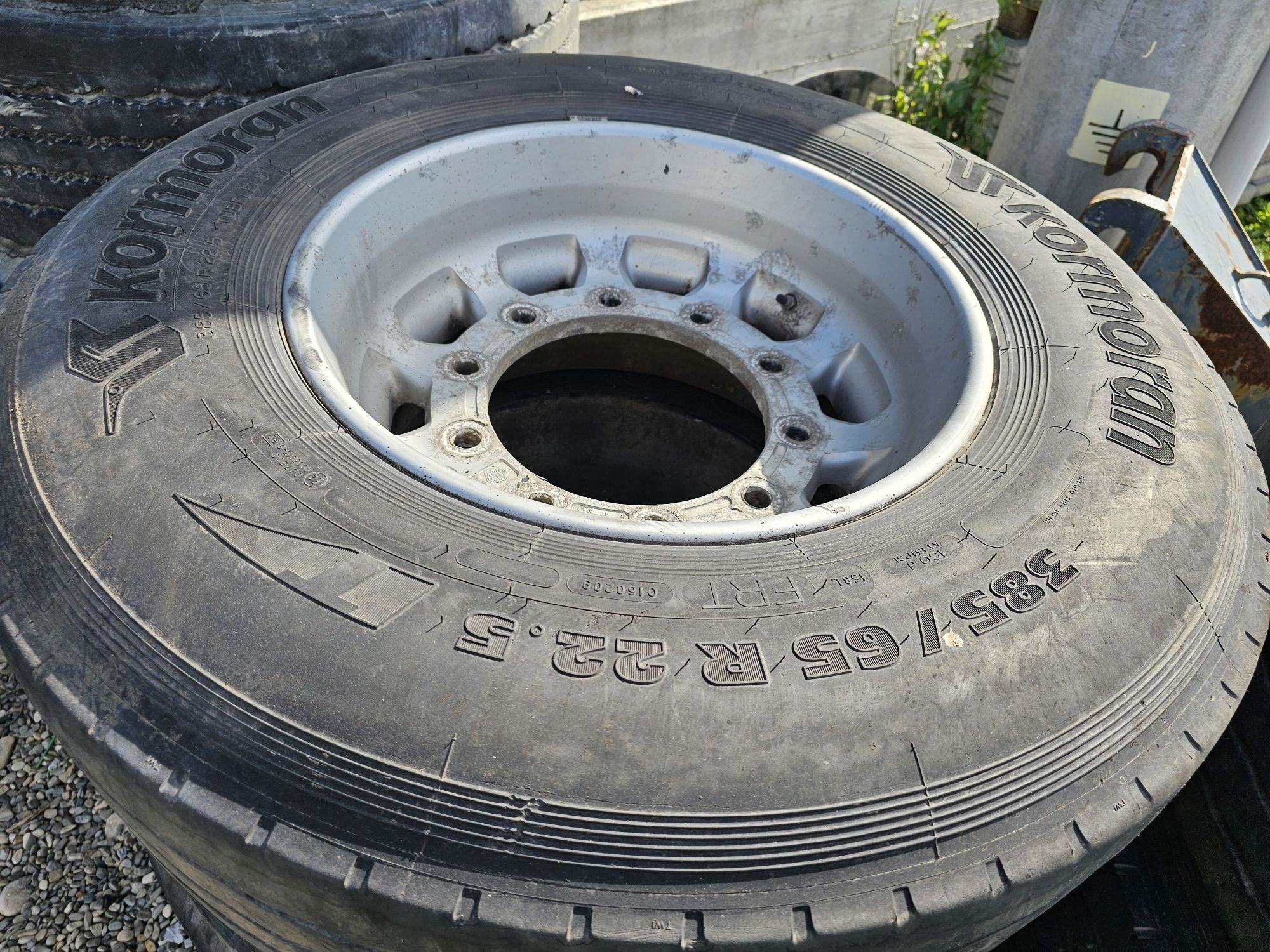 Vînd anvelope kormoran 385/65 R 22,5