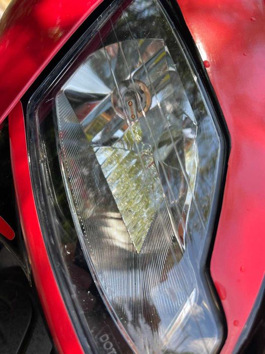 Продавам скутер Aprilia sr50 factory 2011 г.