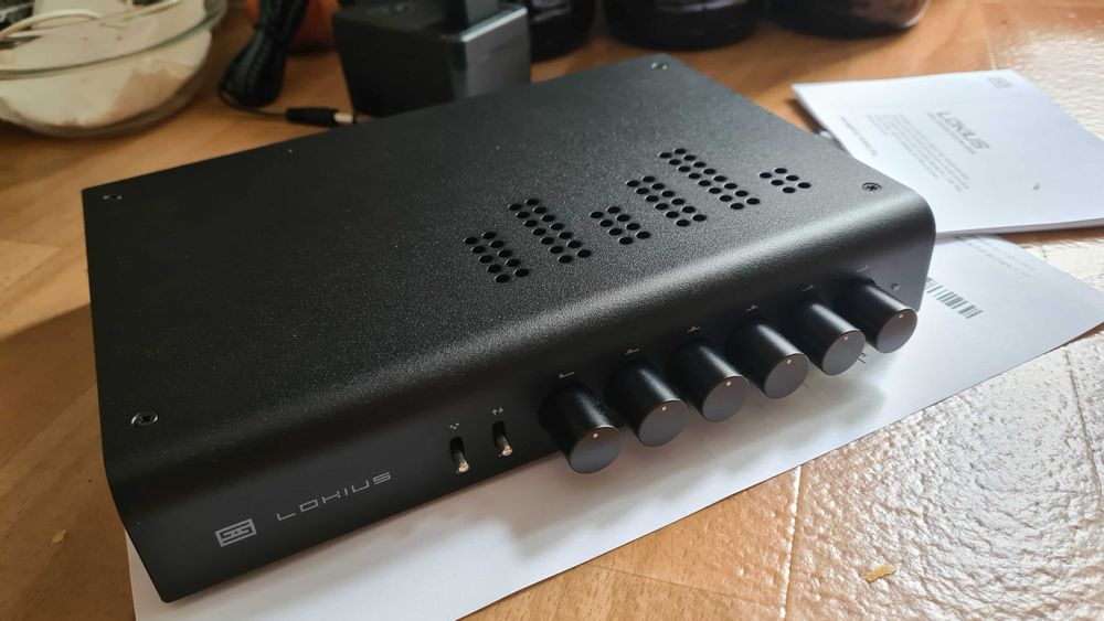 Schiit LOKIUS - corector de ton pe 6 benzi