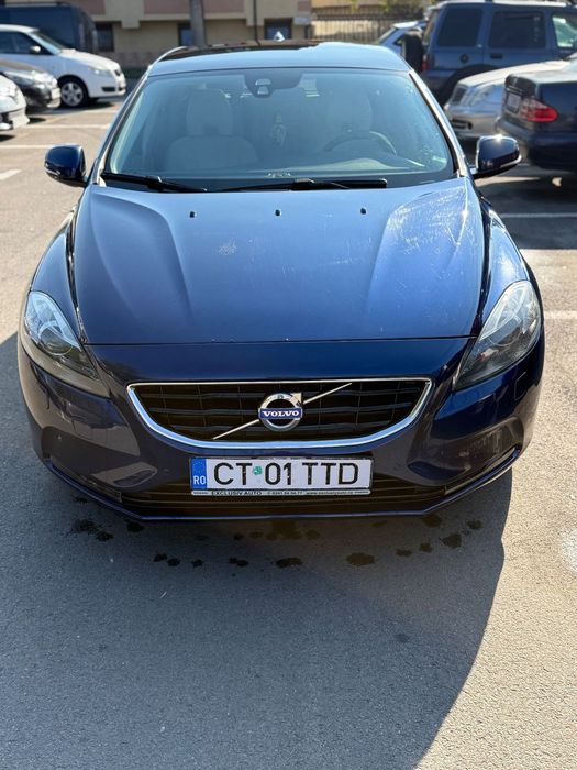 Volvo V40 Volvo V40 D4 2.0 190 CP Garanție 12 luni, Panoramică, Xenon, Navi