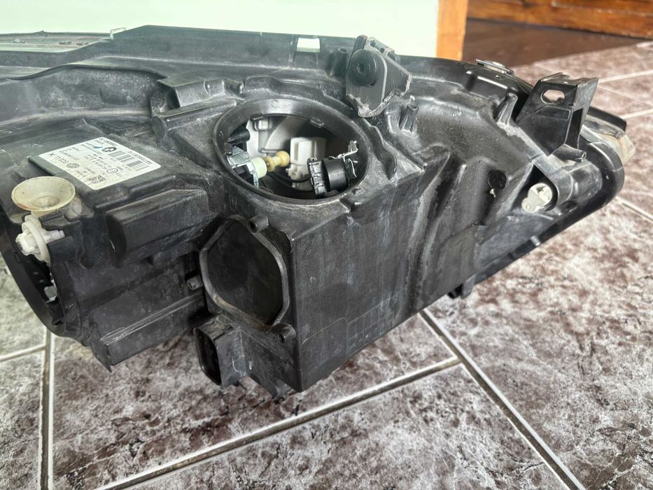 Ляв фар за БМВ / BMW F20 F21 LED FACElift