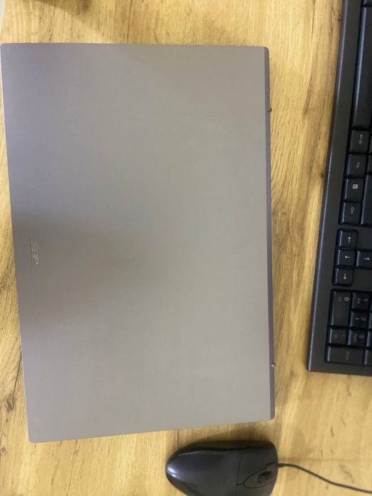 Noutbuk Acer i5 1235U