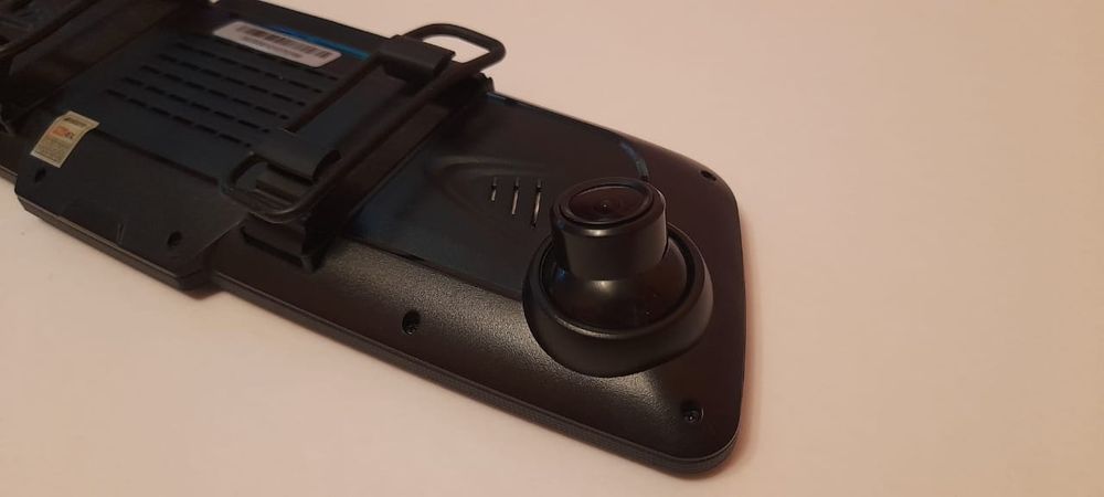 Продам сенсорное зеркало. В хорошем состоянии. За 12000-тг.