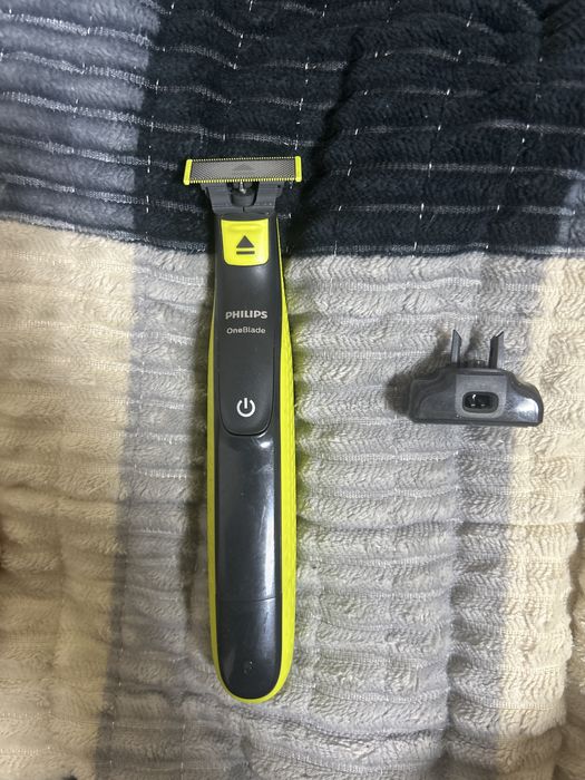 Продам Триммер Philips OneBlade QP2824/10
