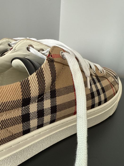 Burberry мъжки оригинални обувки, размер 44, от Бърбери лондон