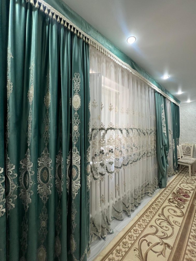 Продаеться шторы