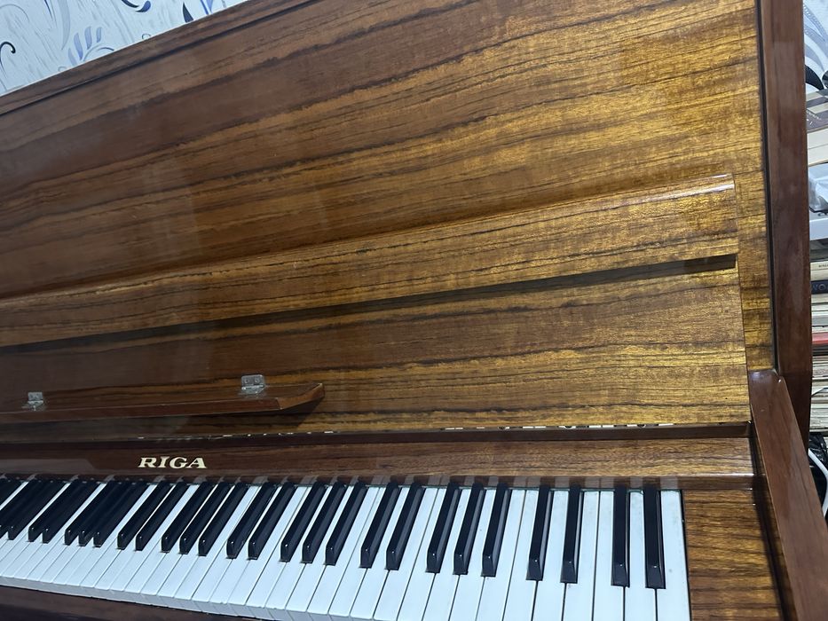 Pianina RIGA пианино