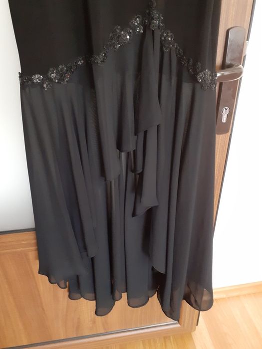 Rochie neagra de ocazie