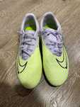 Бутонки - Nike ( номер: 42 ) оригинални