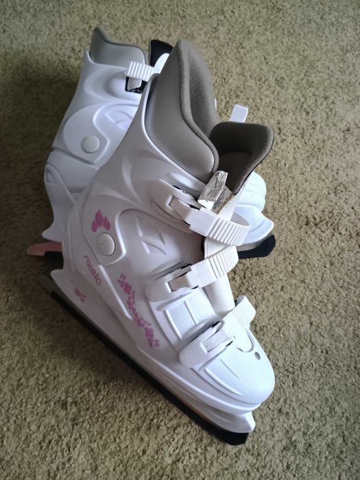 Patine Oxelo – mărimea 40 – extrem de puțin folosite