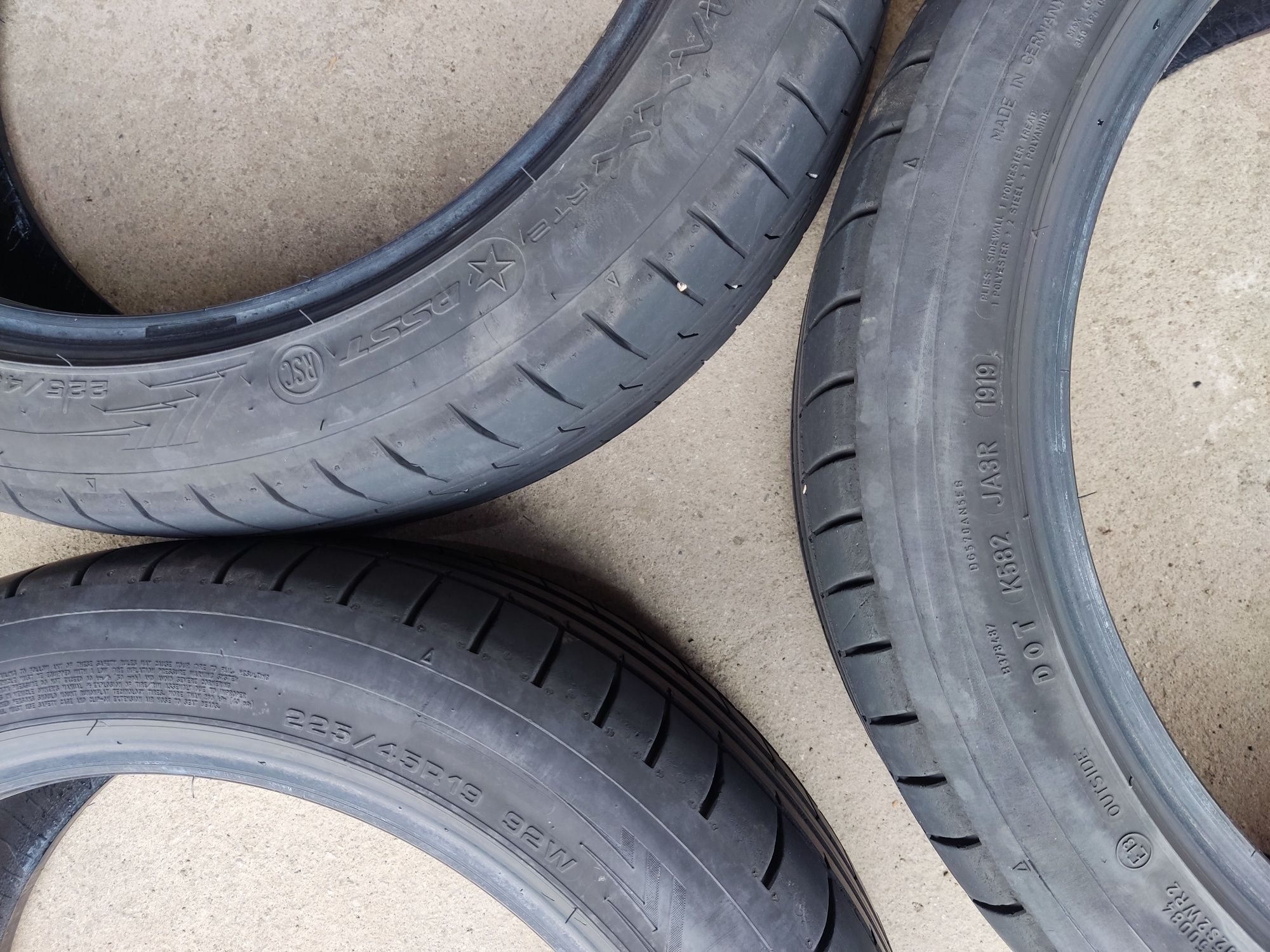 225 45 19 Летни DUNLOP BMW X2