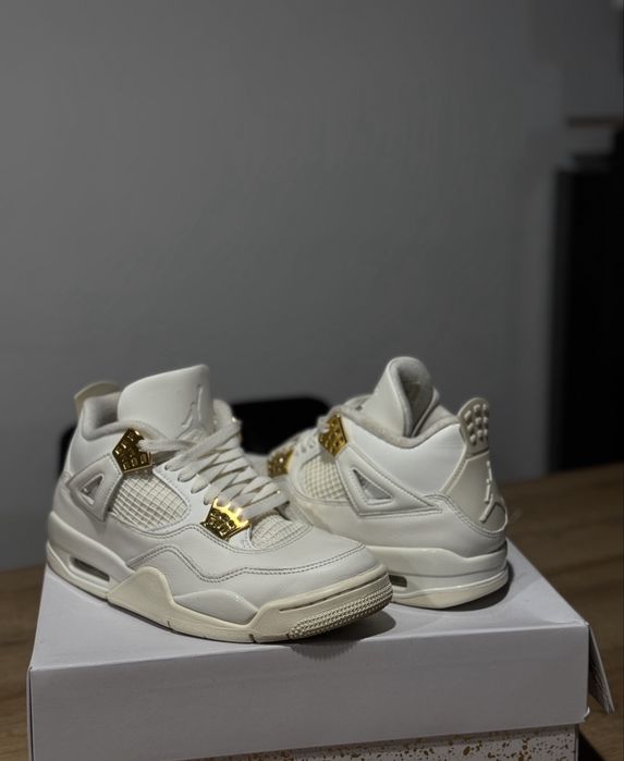 jordan 4 metallic gold