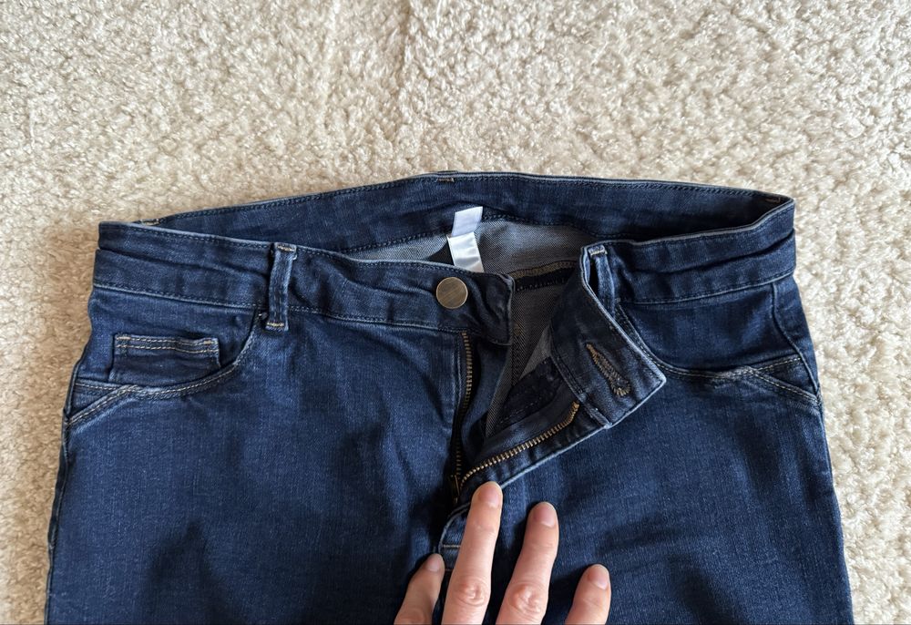 Blugi elastici, marca Penti