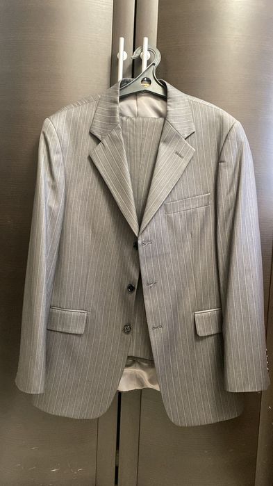 Продам костюм мужской