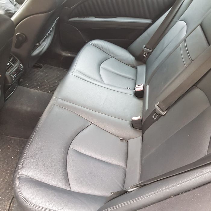 Vand mercedes w211 din 2008