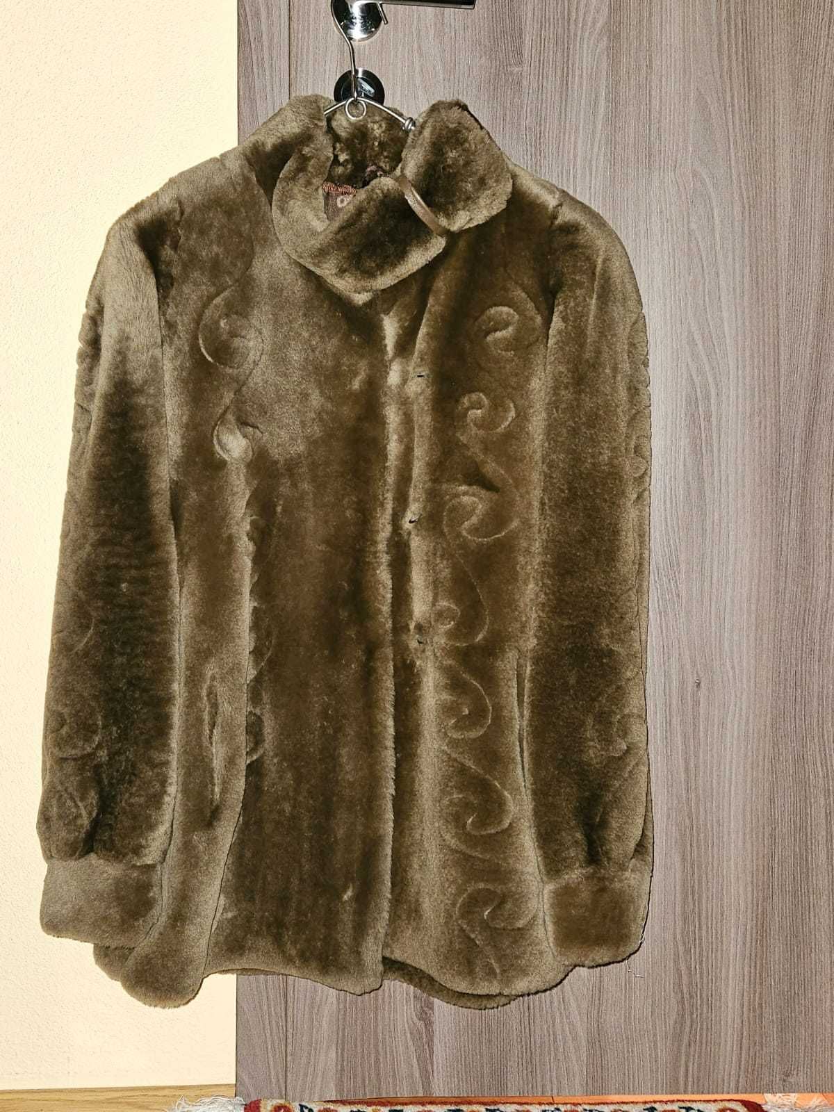 Haina dama originala Mouton Dore brun deschis