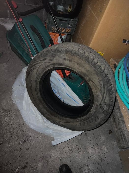 Зимные шипованные комплект шины R-16