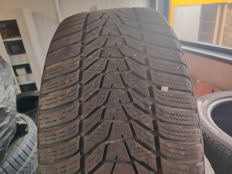 2бр.зимни гуми 255/40/20 Hankook