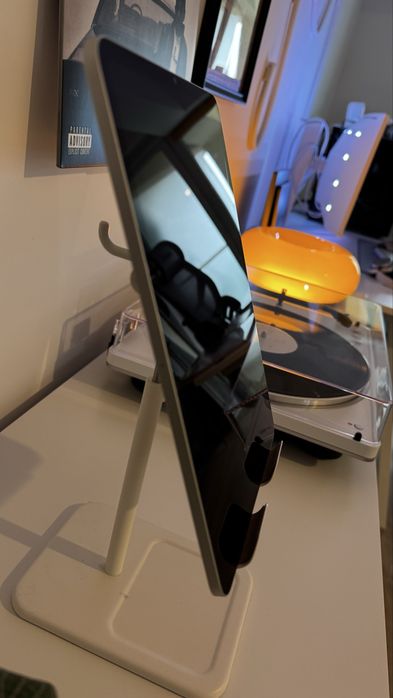 Apple ipad pro 11” 128gb + apple pencil