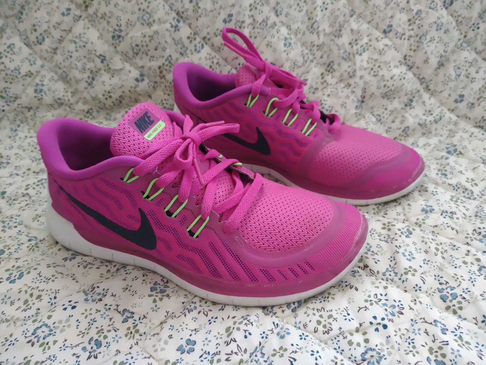 Nike Free- оригинални маратонки номер 39