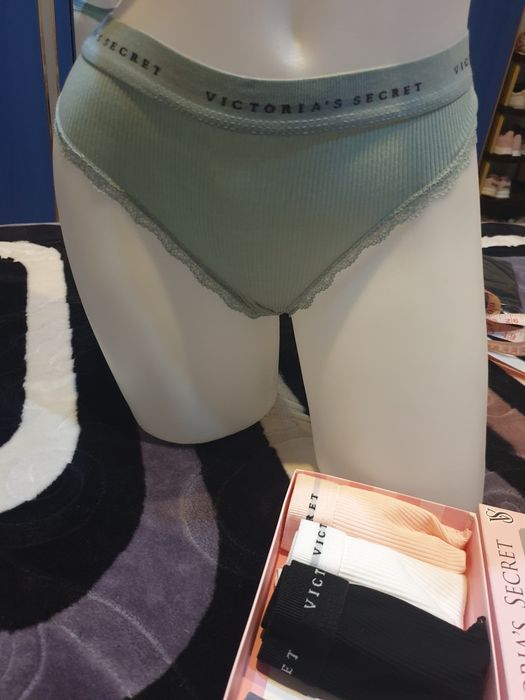 Chiloți dama victoria secret