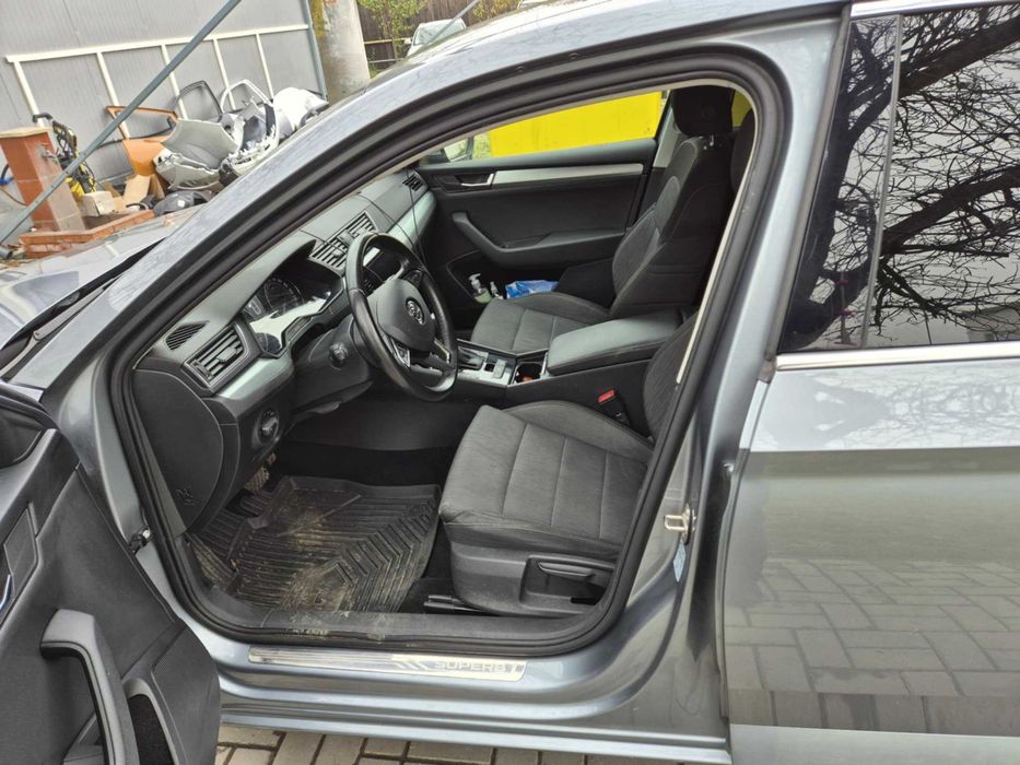 Skoda Superb 2.0 TDI DSG AMBITION