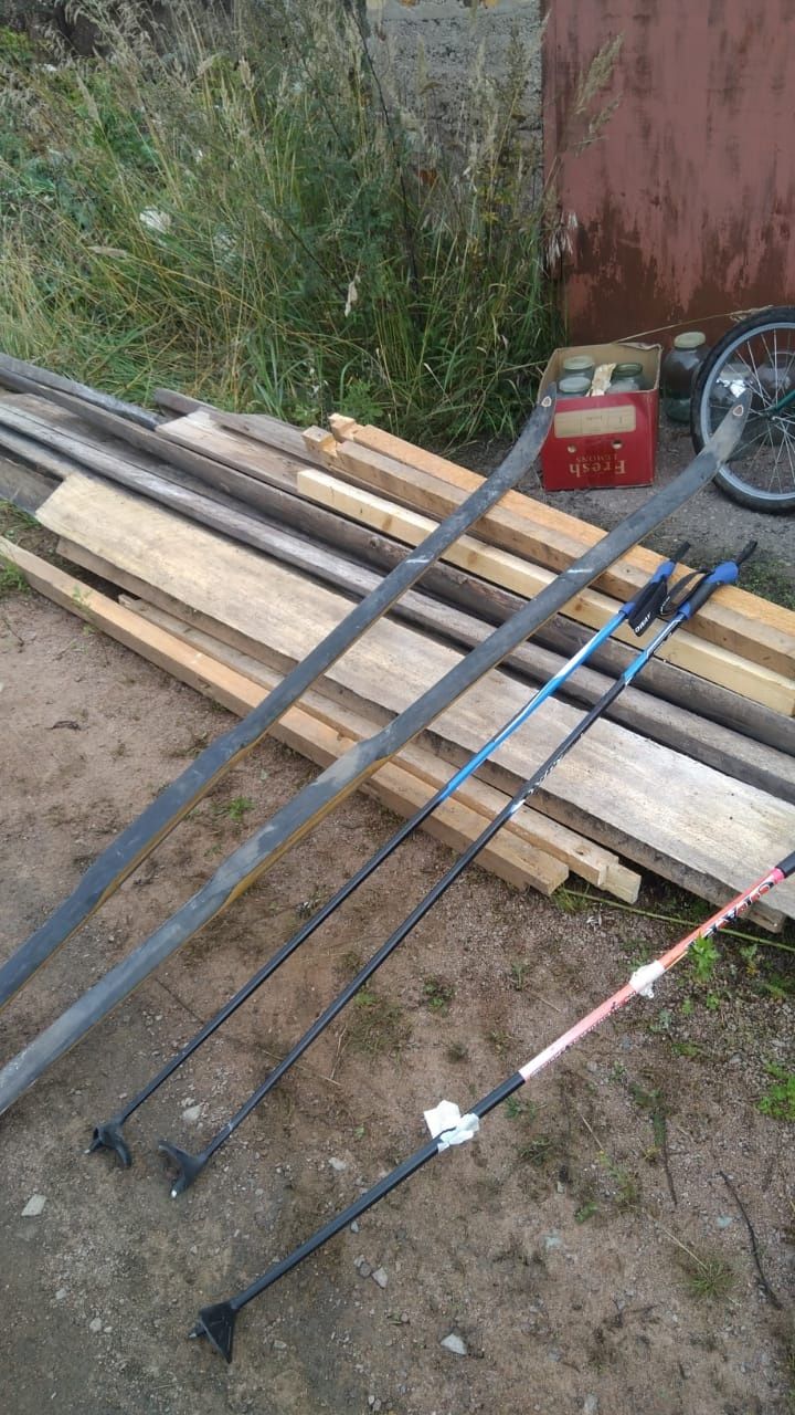 Продам лыжи комплект