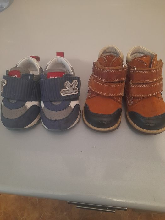 Демисезонная обувь 19 размер (мальчик). Одевали 1 сезон.