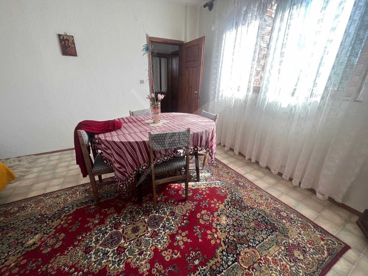 Продава се Къща в с. Забърдо, Област Смолян - 279 кв.м за 132 €/кв.м - Снимка #2