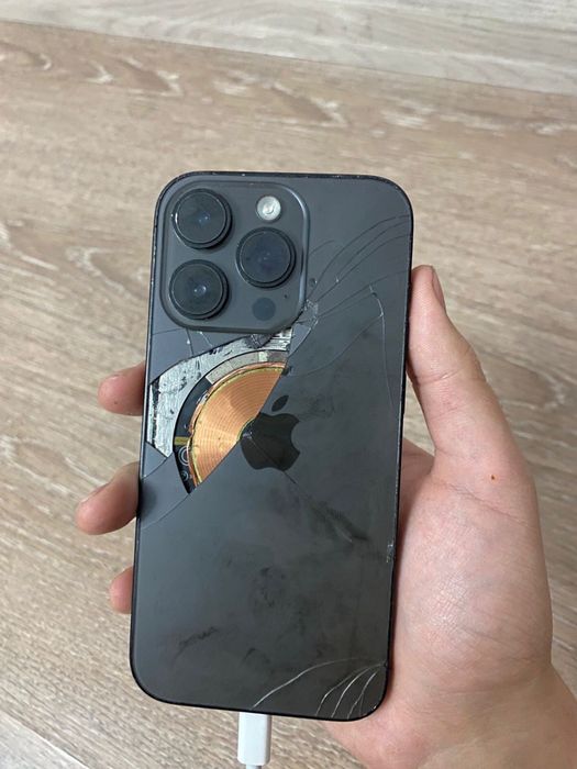 Продам айфон 14 про 128гб
