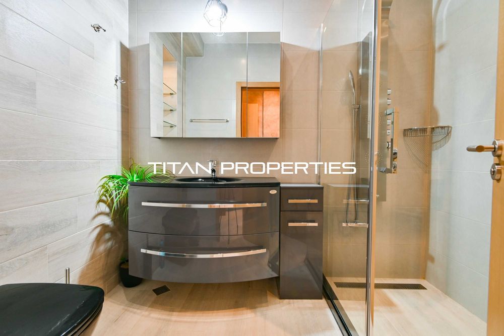 Дава се под наем Тристаен апартамент в София, Изгрев - 140 кв.м за 1600 € - Снимка #12