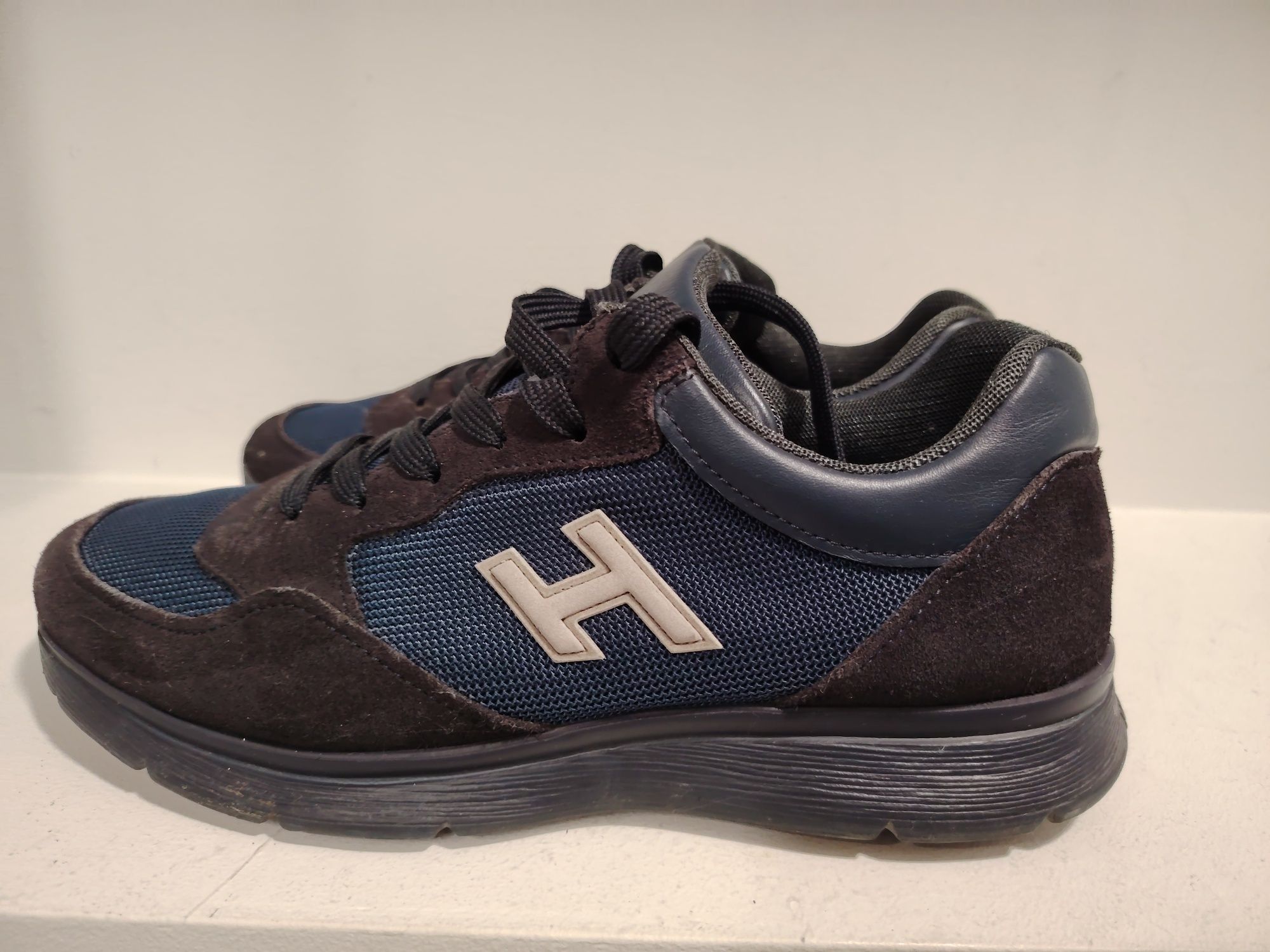 Оригинални  обувки Hogan