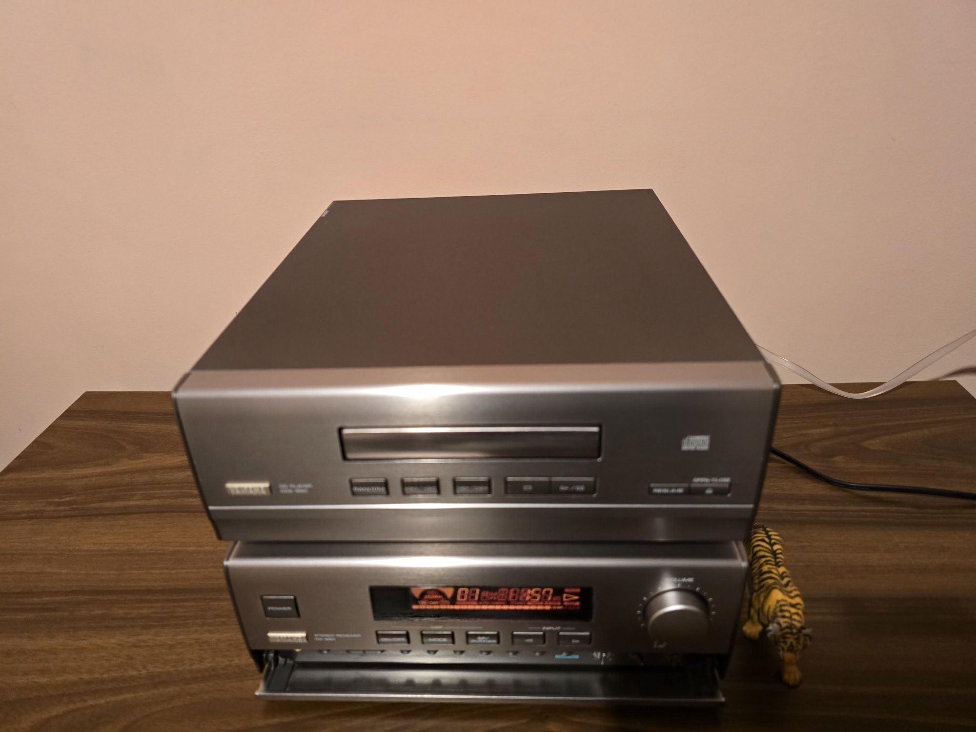 Yamaha RX-S50 / CDX-S50. Piese superbe. Sunet fin by Yamaha. Preț fix.