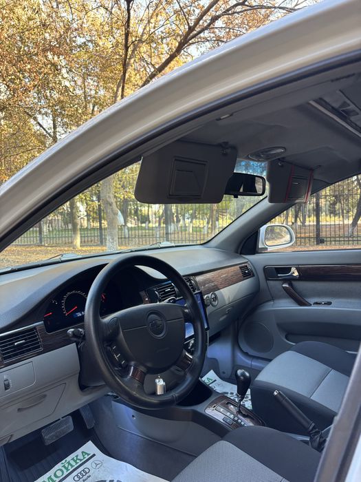 1кол хайдалган Лассети сотилади 1,8 битта жойида петно бор