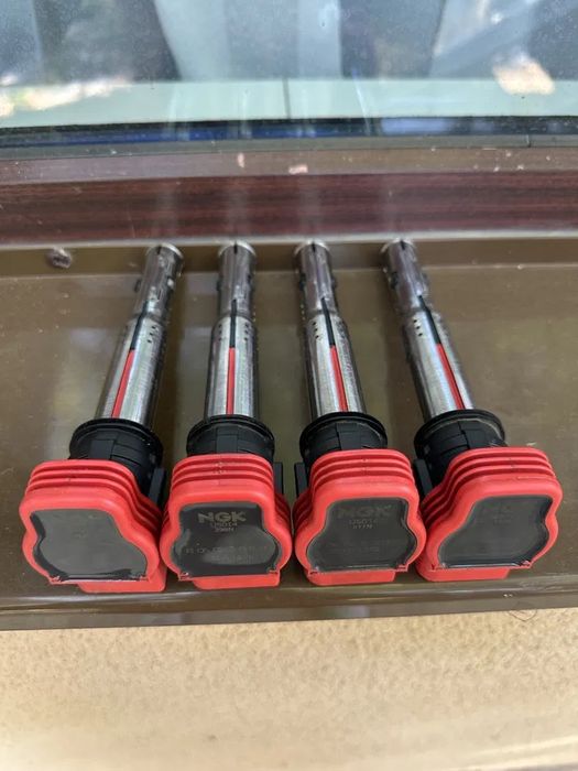 Bobine r8  ngk 1.8t 2.0tfs noi
