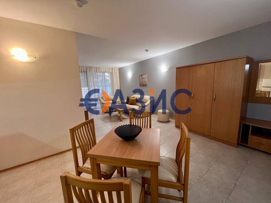 Продава се Двустаен апартамент в к.к. Слънчев бряг - 75 кв.м за 920 €/кв.м - Снимка #13