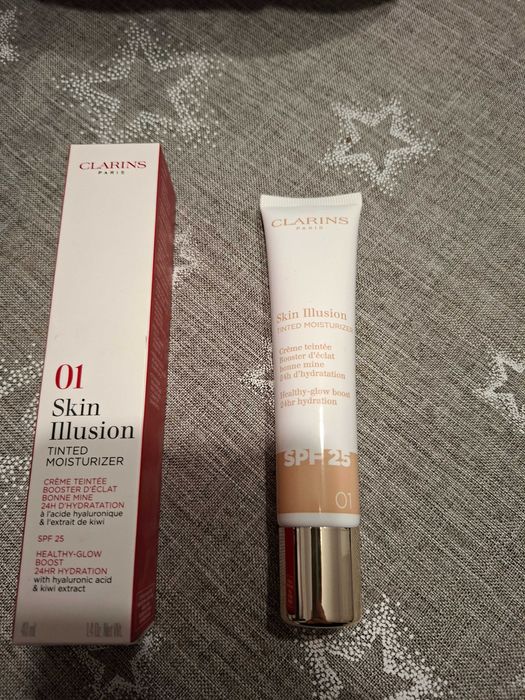 Clarins skin illusion tinted moisturizer тониращ крем