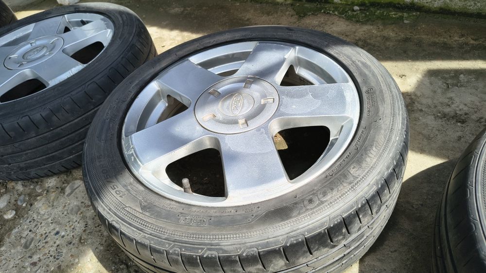 Roti (jante aliaj + anvelope Hancook) R15 pentru Ford