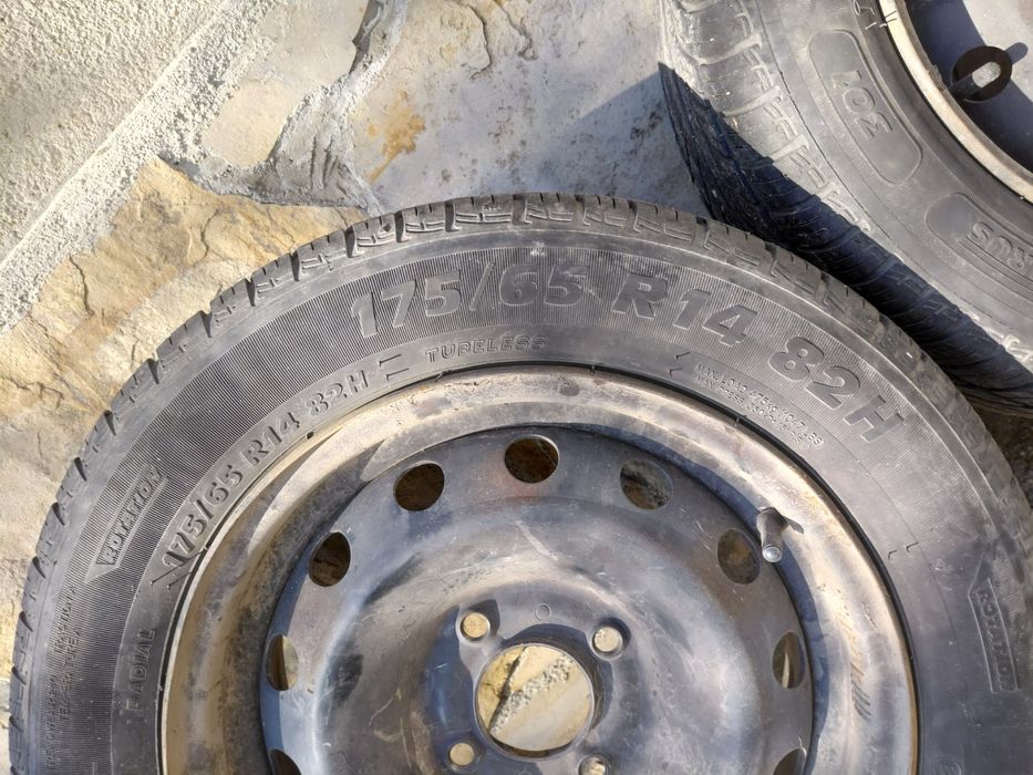 Джанти с гуми Пежо Ситроен 14 цола