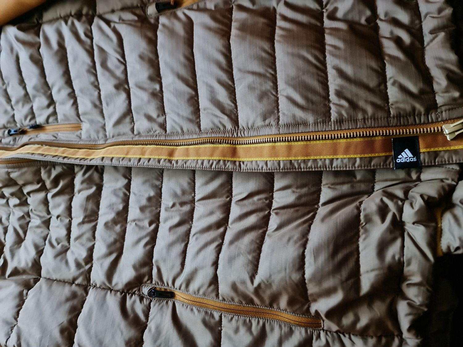 Geaca Adidas Impecabila