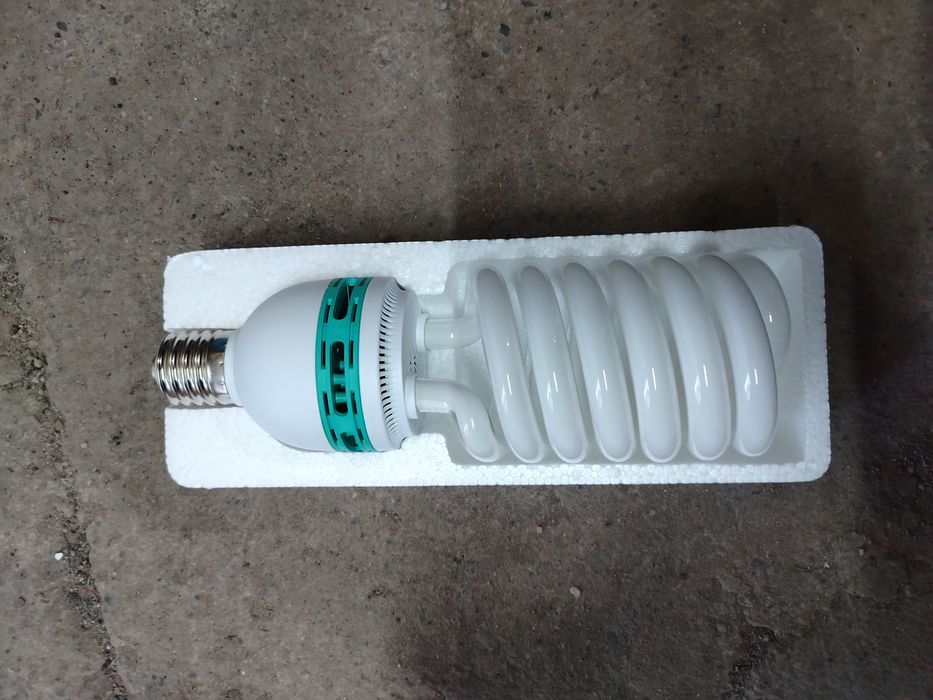 Энерго сберегающая лампа 105Вт, цокольЕ40