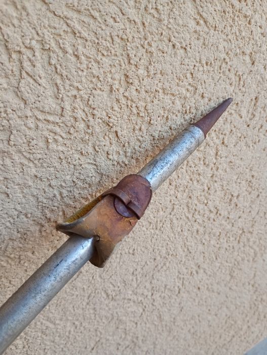 Vând bat de drumeție vintage