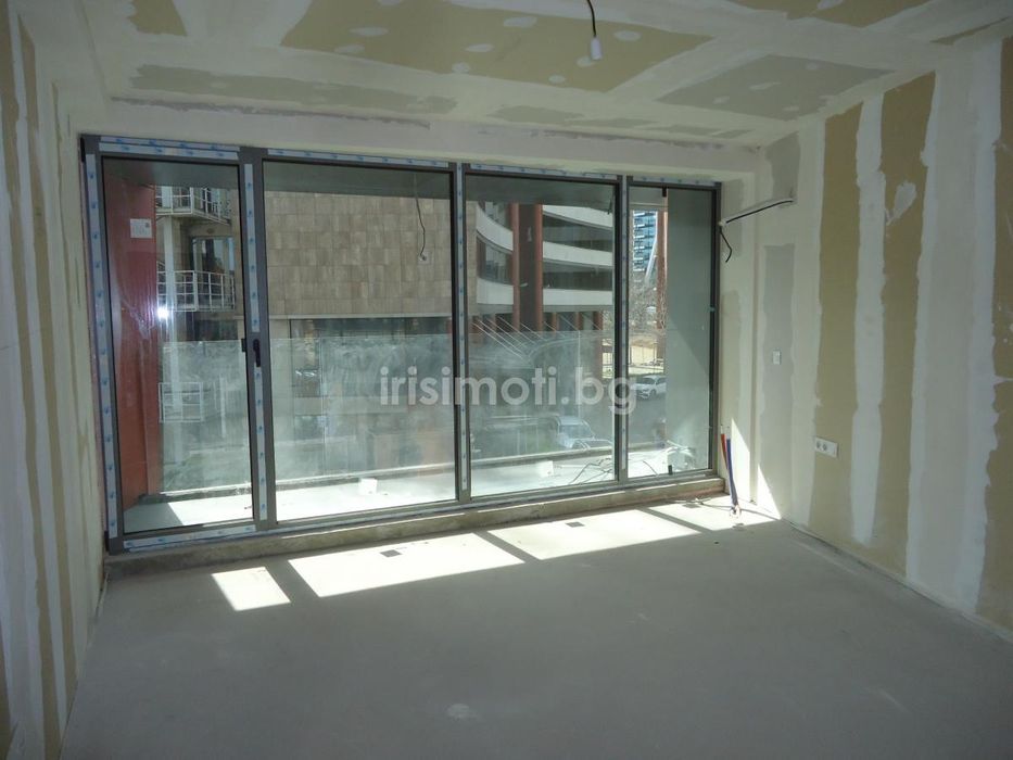 Продава се Тристаен апартамент в София, Манастирски ливади - 131 кв.м за 2500 €/кв.м - Снимка #7