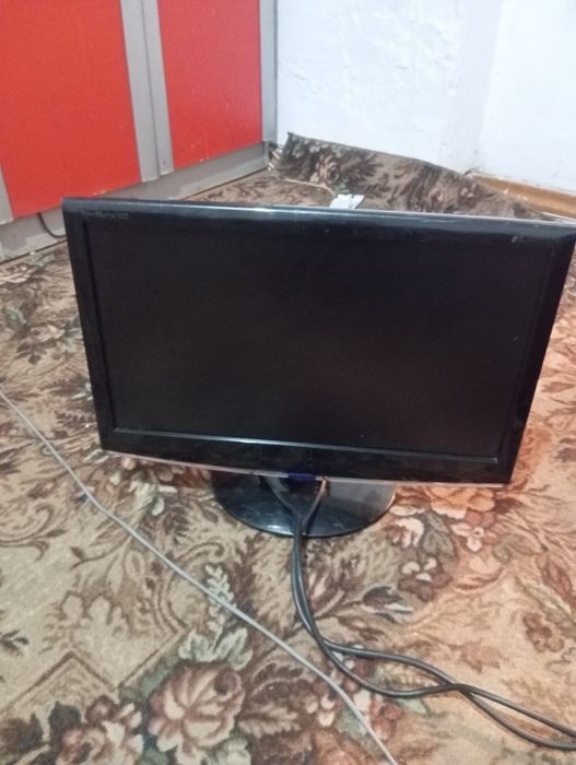 Продам монитор 19 дюймов