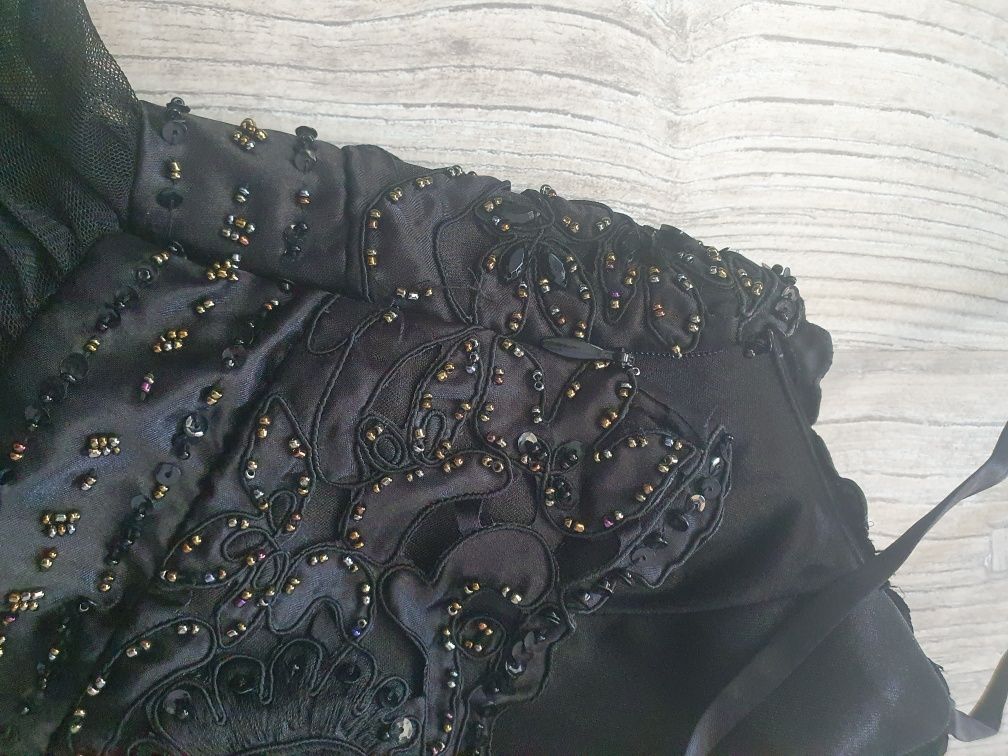 Черна рокля плисе- 20лв